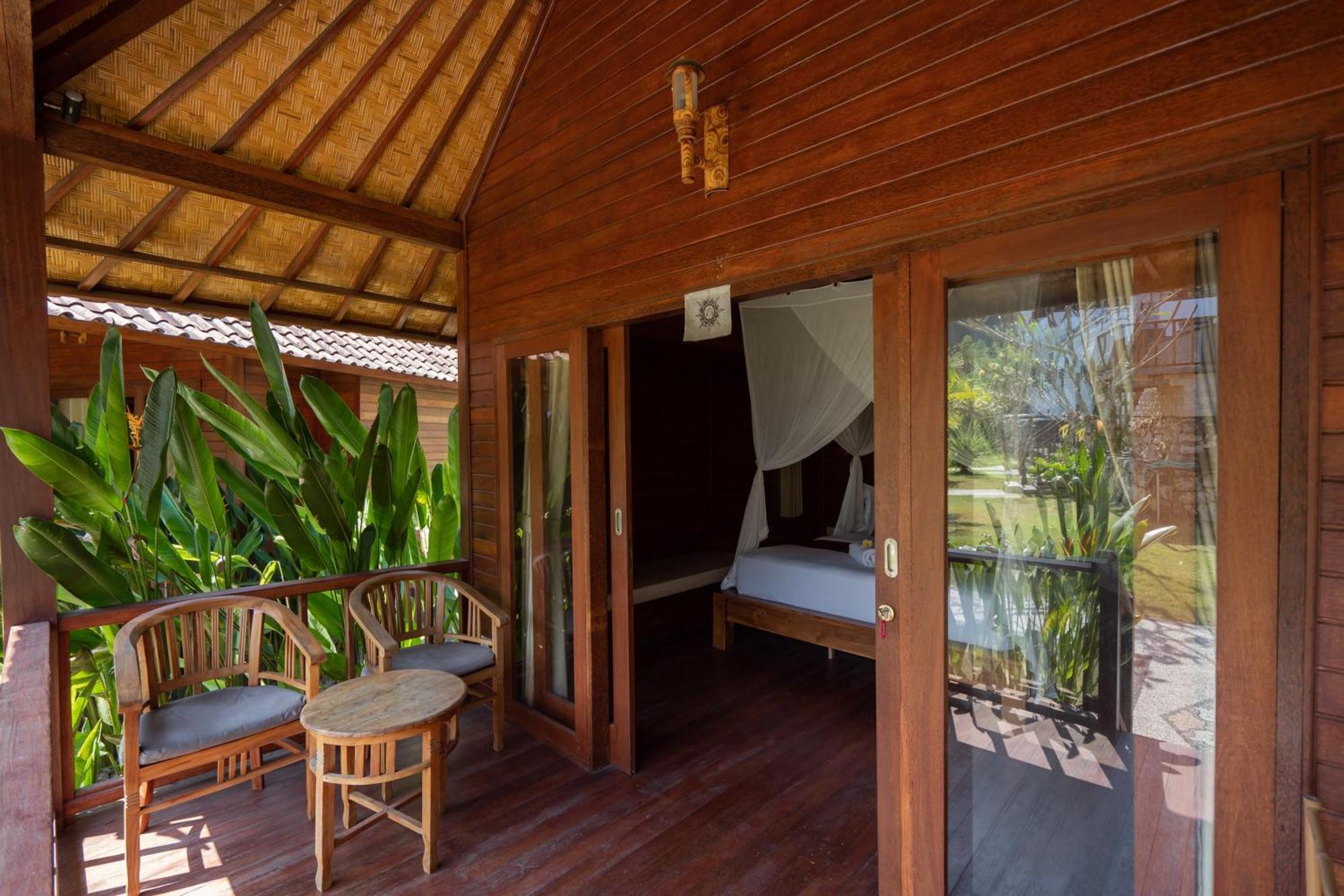 Taman Tirta Villa Нуса-Лембонган Экстерьер фото