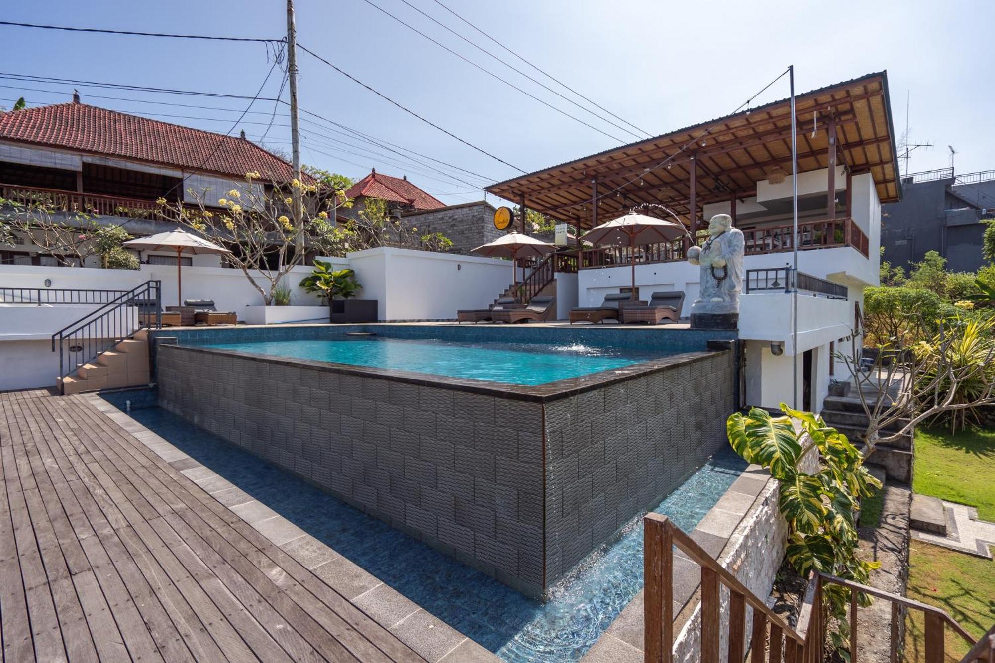Taman Tirta Villa Нуса-Лембонган Экстерьер фото